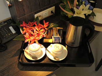 Room Service - Dining